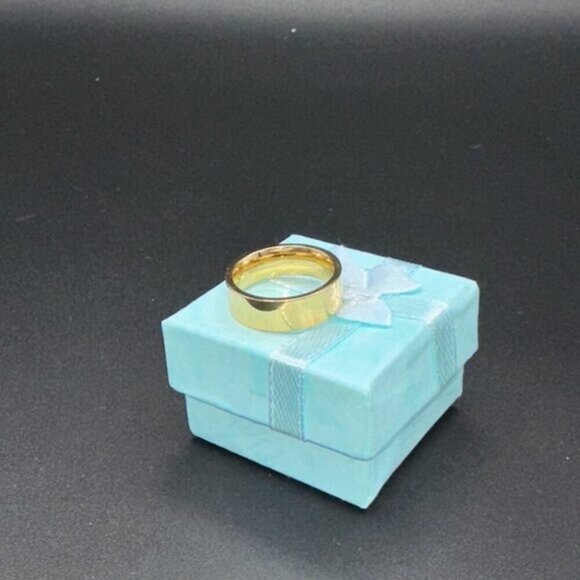 Gold Tone Unisex Band Ring Classic Wedding - Picture 4 of 5